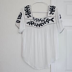 Impressions White Blue Embroidered Boho Short Sleeve Cotton Blend Blouse Size L